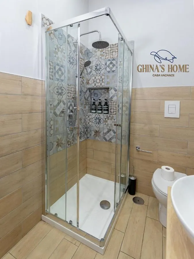 Ghina'S Home Naples 0*,  Italy
